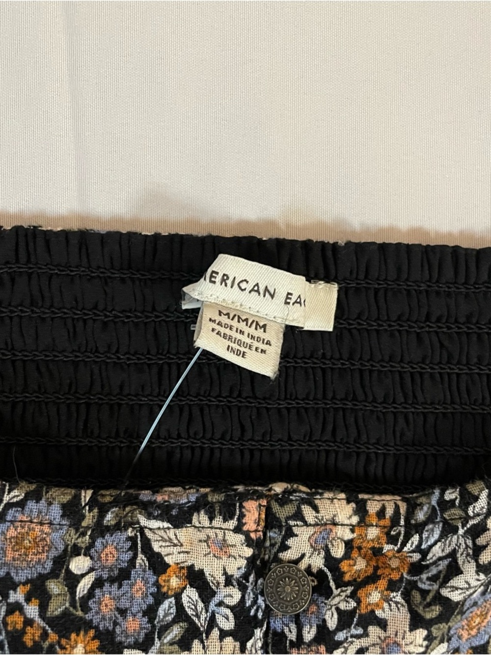American Eagle Outfitters Black Floral Maxi with Puff Sleeves - Picture 3 of 9